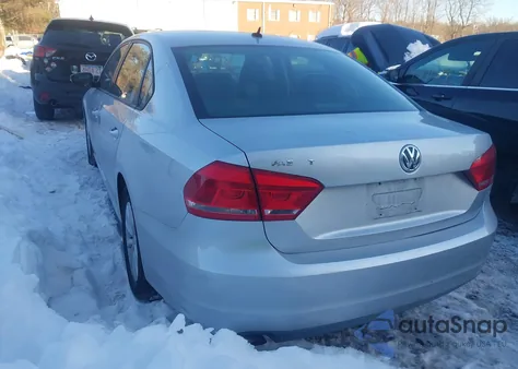 2013 Volkswagen Passat 2.5L S from USA, damaged, VIN 1VWAP7A3XDC060273
